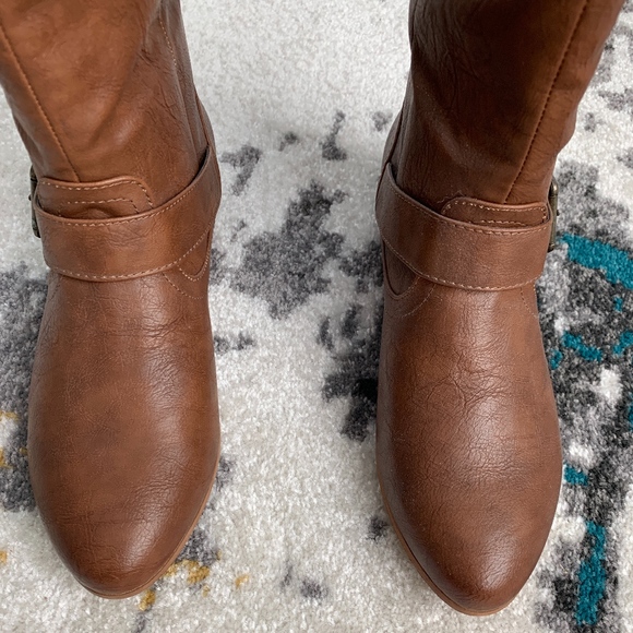 Francescas Not Rated Brown Boot with Gemstones - Picture 3 of 8